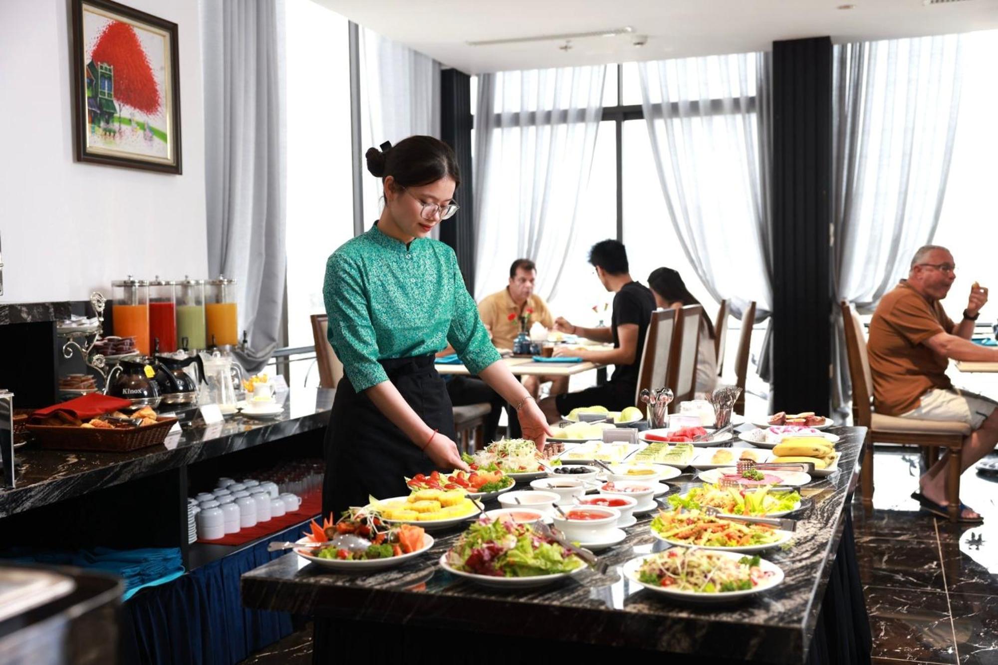 Serenata San De Hanoi Hotel ภายนอก รูปภาพ